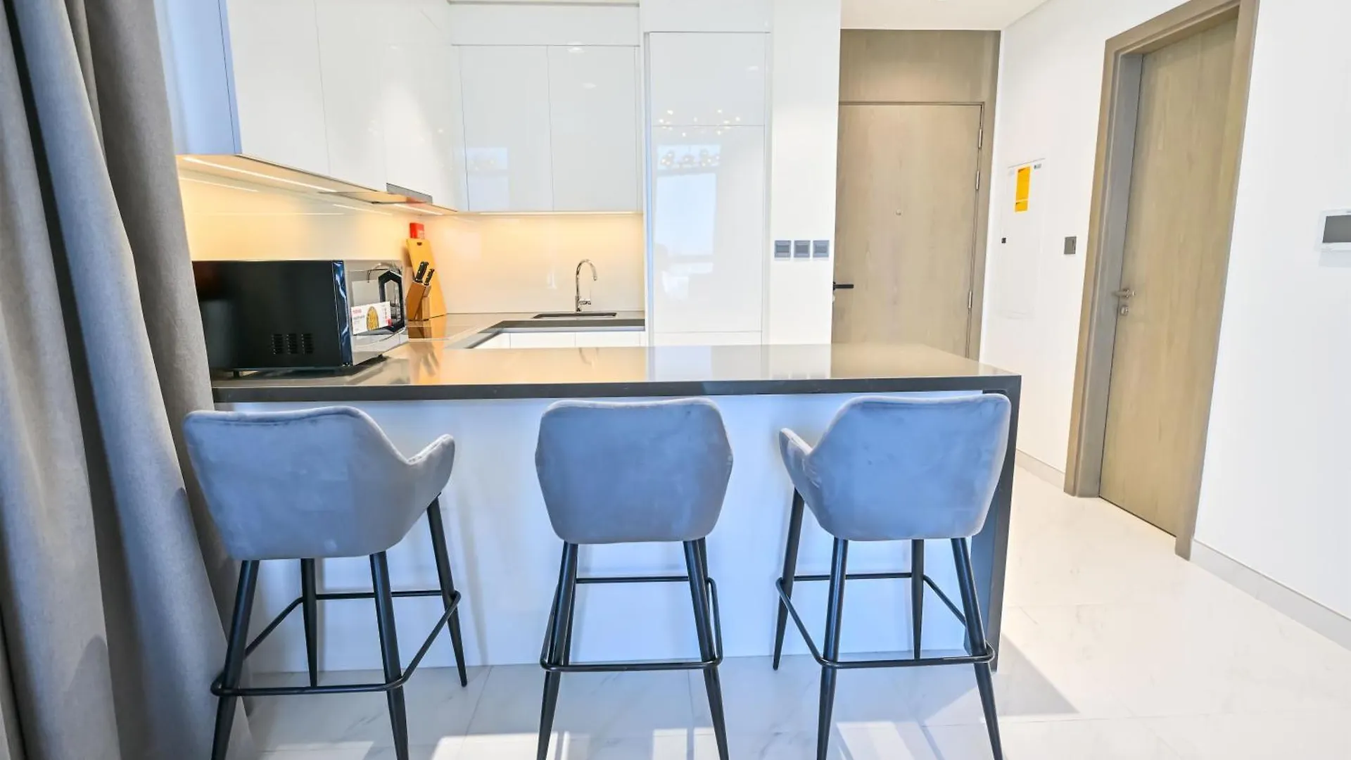 Apartment 1Br Escape By The Lagoon In District One Meydan Dubai